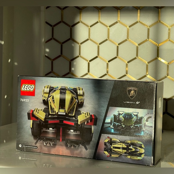 LEGO Speed Champions (Lamborghini) - Picture 2 of 3